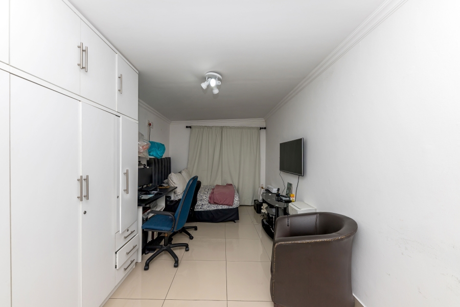 4 Bedroom Property for Sale in Ferness Estate Western Cape